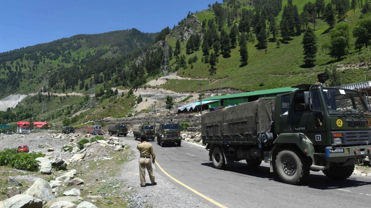 1400 km long highway china border arunachal pradesh